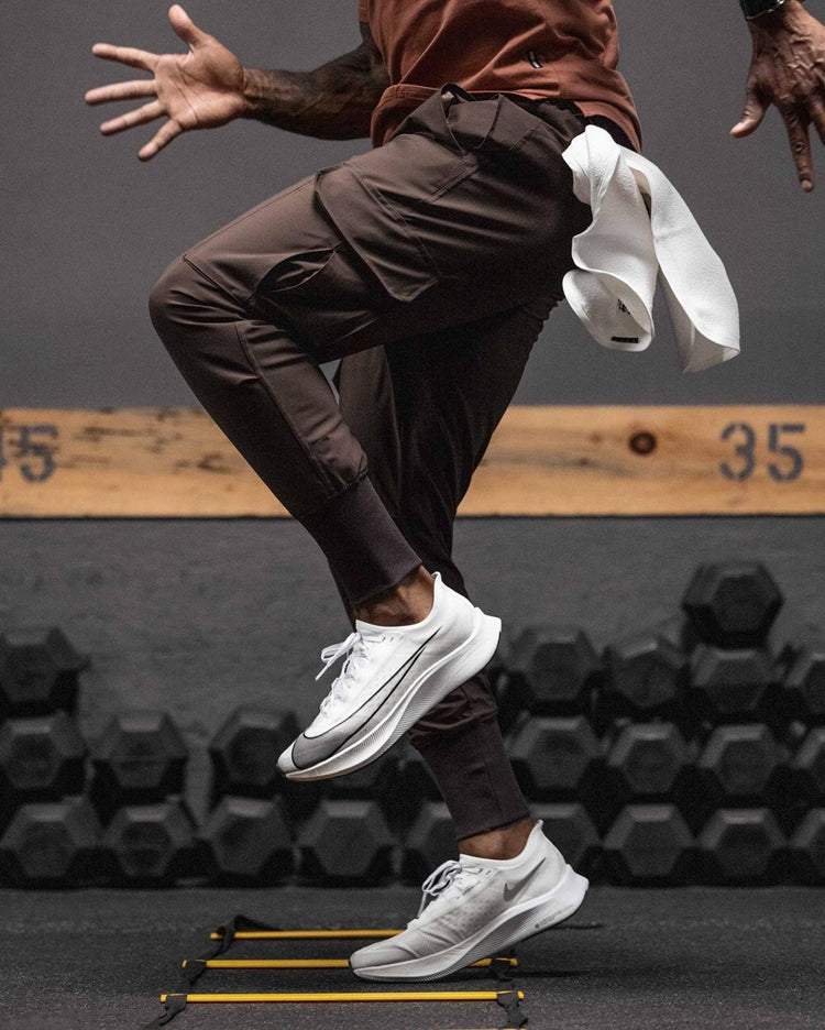 Wholesale Men Body Shaping Fitness Clothing Sports Wear Workout Jogger Gym Pants Cargo Pants Men Sweatpants Manufacturer